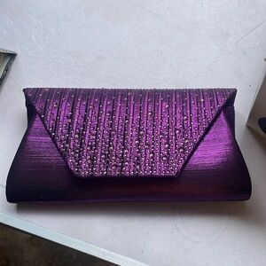 Purple clutch